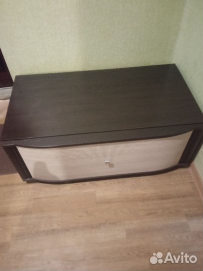 Тумба под тв