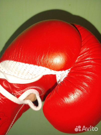 Перчатки для единоборств