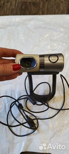 Камера Logitech QuickCam V-UBH44