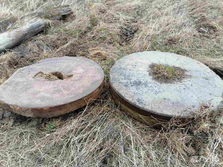 Жернова гранитные