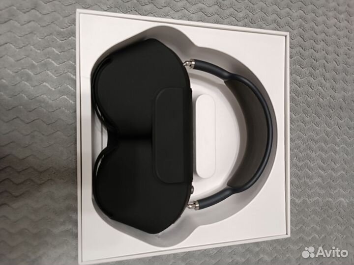 Наушники AirPods max