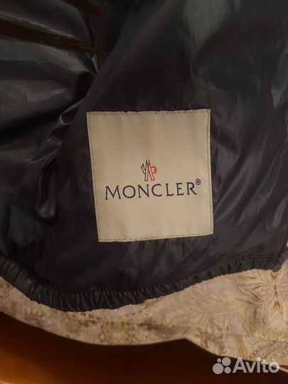 Жилетка женская Moncler