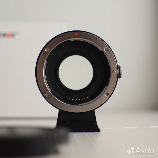 Viltrox Speed Booster EF-M2 II Canon на Micro 4/3