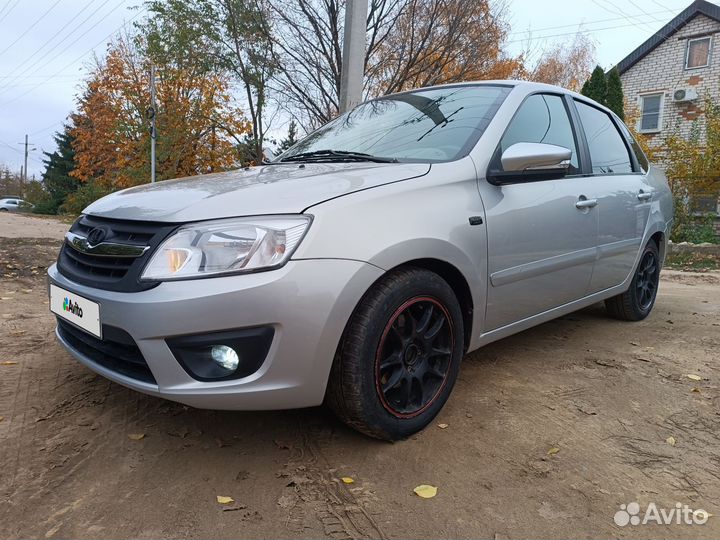 LADA Granta 1.6 МТ, 2013, 142 200 км