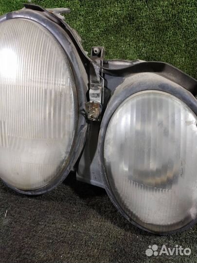 Фара mercedes-benz CLK W208 (1997-2002)