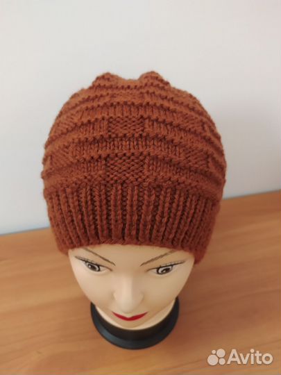 Шапка вязанная кепи берет