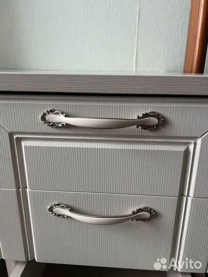 Стол письменный Давита мебель Тиффани 100х60х75