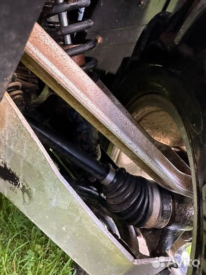 Квадроцикл cfmoto X6