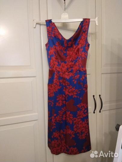 Платье,натуральный шелк,46 рахмер