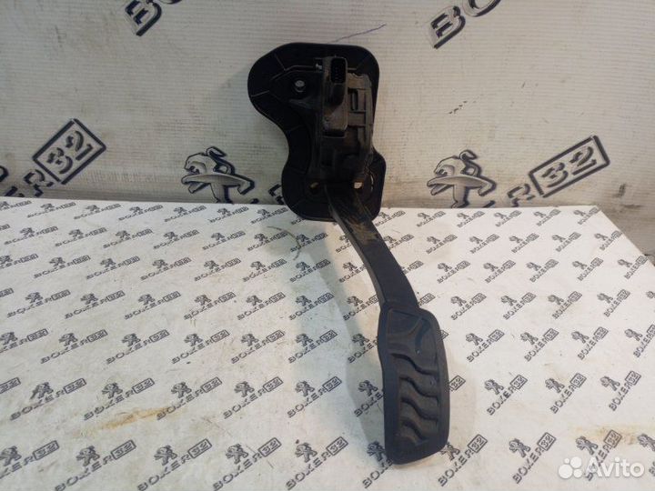 Педаль газа Ford Transit TTG 2014- 2.2L CR TC I4