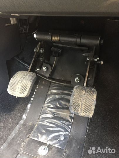 Инструктор по вождению