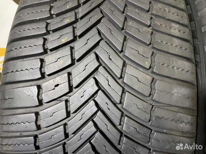 Bridgestone Weather Control A005 Evo 235/50 R19
