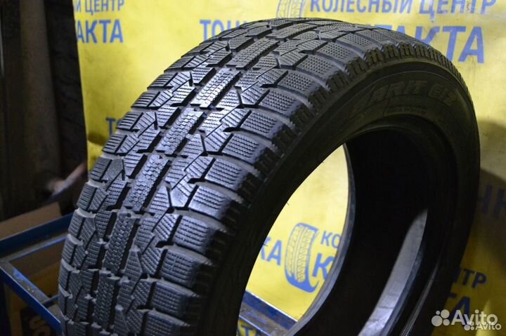 Toyo Observe Garit GIZ 225/55 R17