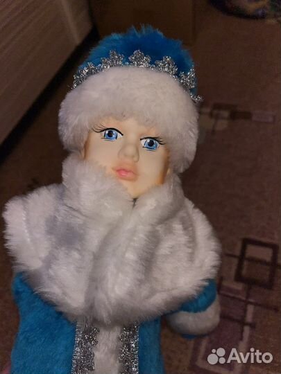 Снегурочка конфетница 35 см