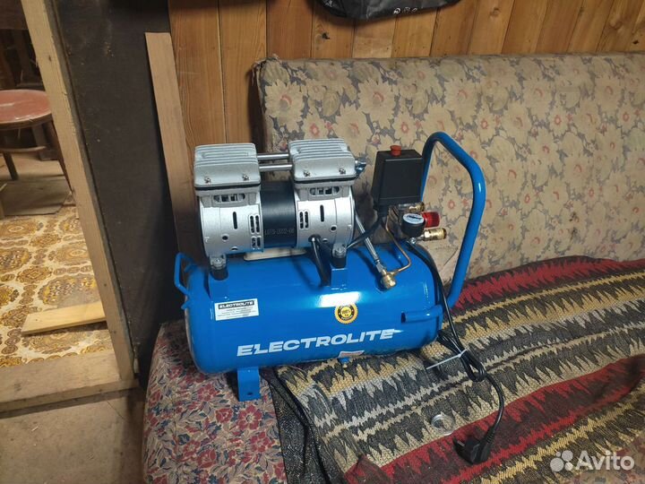 Компрессор Electrolite. 24 литра. Новый