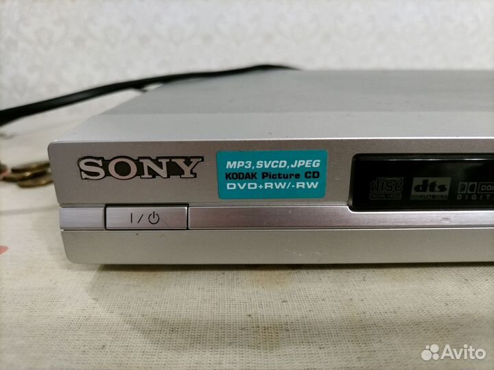 DVD проигрыватель sony