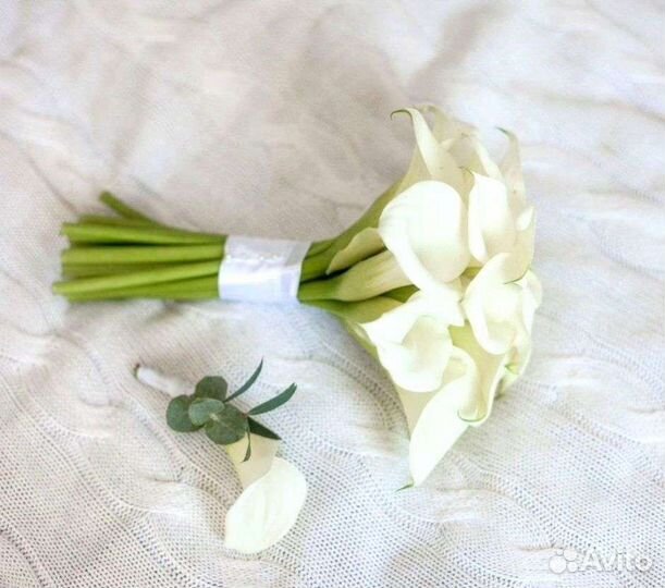 Букет невесты каллы