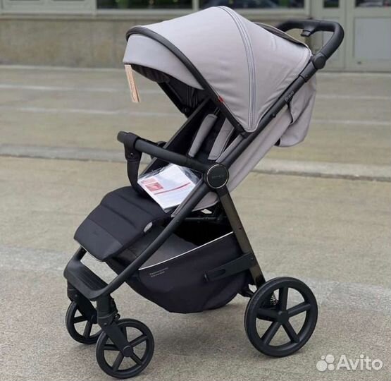Прогулочная коляска Carrello bravo plus2023