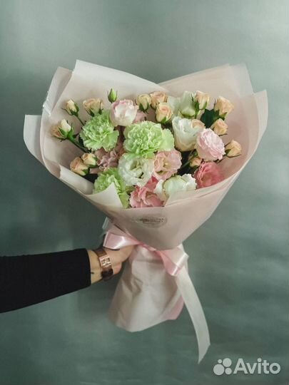 Цветы с доставкой, авторские букеты