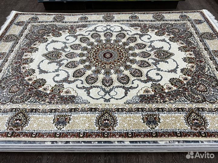 Ковер классический 2х2.9