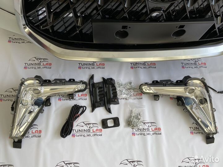 Lexus LX570 2008-2015 Бампер стиль 2016+ TRD E5AB1