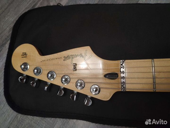 Электрогитара fender Mexico