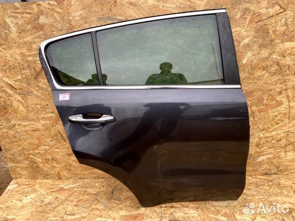 Дверь задняя правая Kia Sportage 4