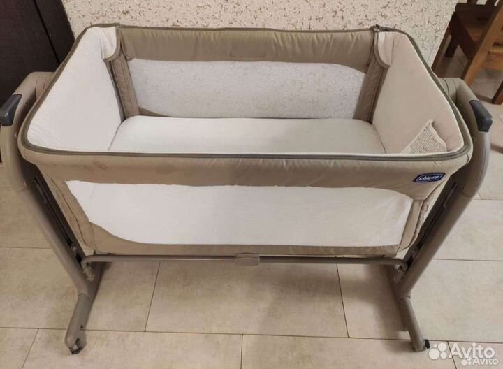 Детская кроватка Chicco Next2Me