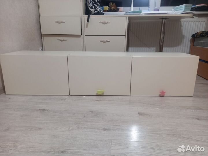 Полка настенная навесная