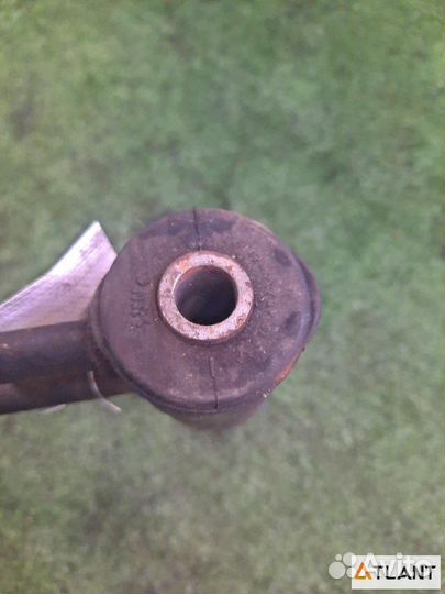 Тяга моста задняя левая toyota noah