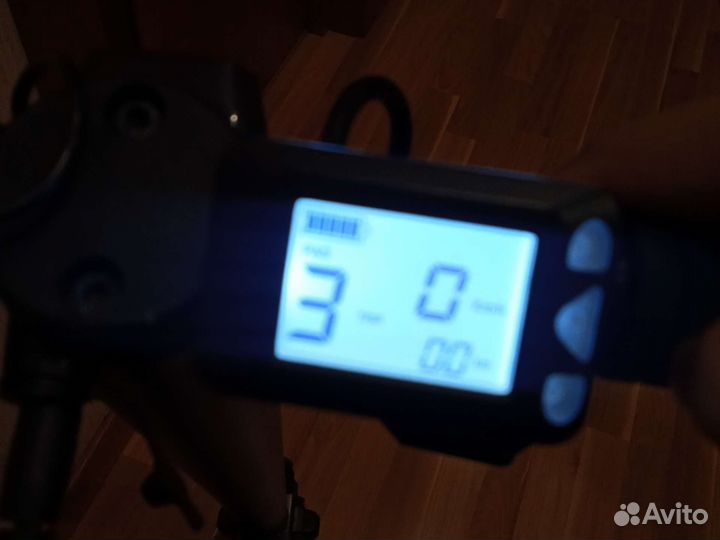 Самокат Hyper