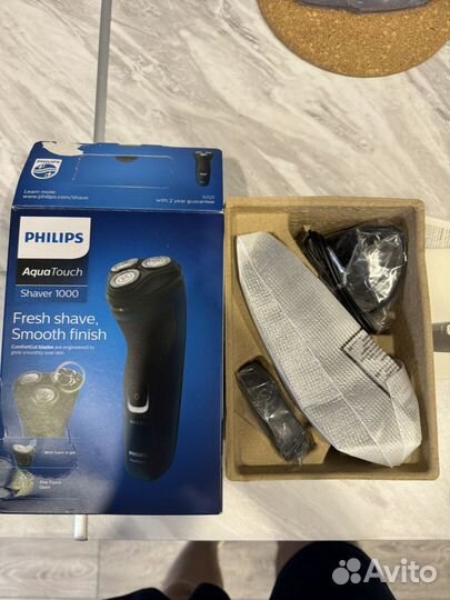 Бритва электрическая philips новая