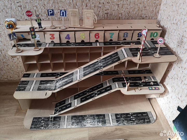 Деревянный гараж