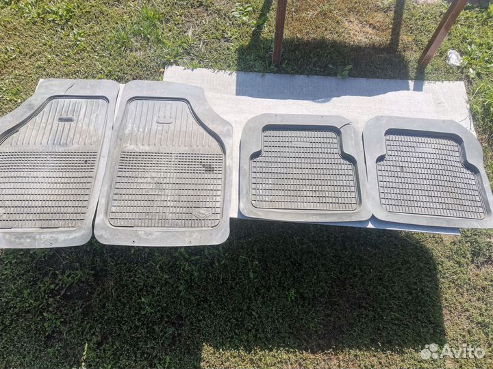 Ковры в салон автомобиля