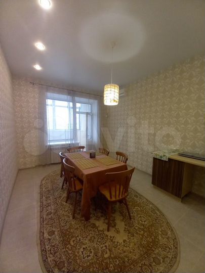 2-к. квартира, 83 м², 5/6 эт.