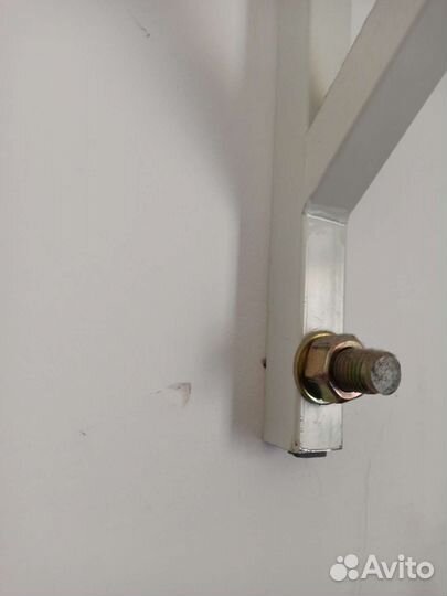 Кронштейн для боксерского мешка