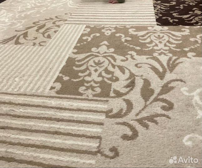 Ковер шерстяной