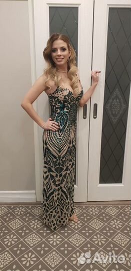 Вечернее платье 42-44 размер