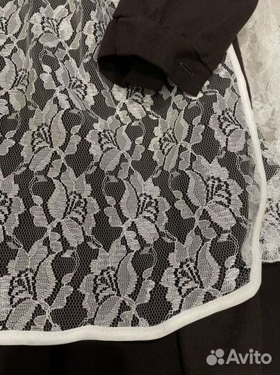 Школьная форма на выпускной. Два разных