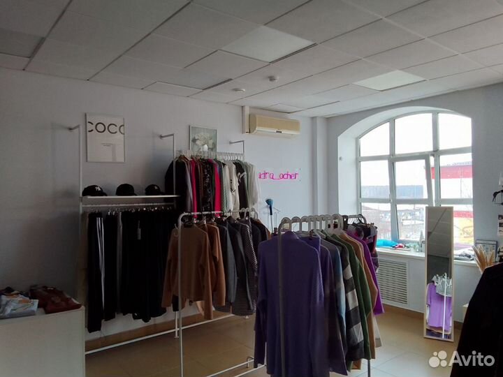 Продам готовый бизнес магазин одежды