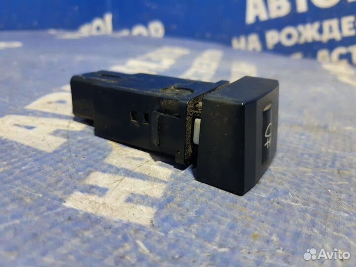 Кнопка птф Kia Sorento 1 внедорожник G4JS 2006