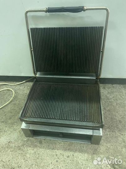 Гриль прижимной Roller Grill Panini R