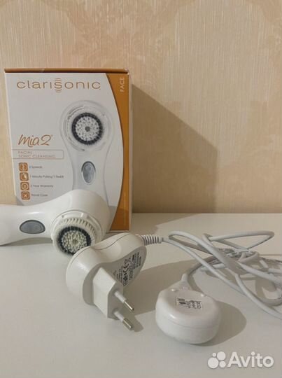 Аппарат для очищения кожи Clarisonic mia2
