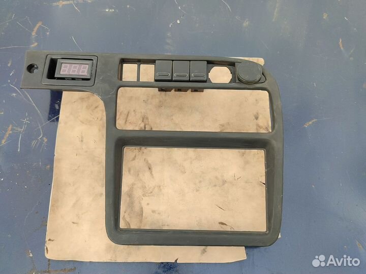 Kia sephia рамка магнитолы