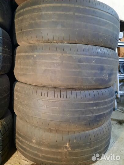 Bridgestone B330 235/65 R17