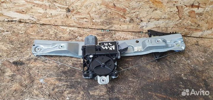 Стеклоподъемник электрический задний правый Opel