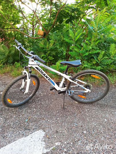 Велосипед giant