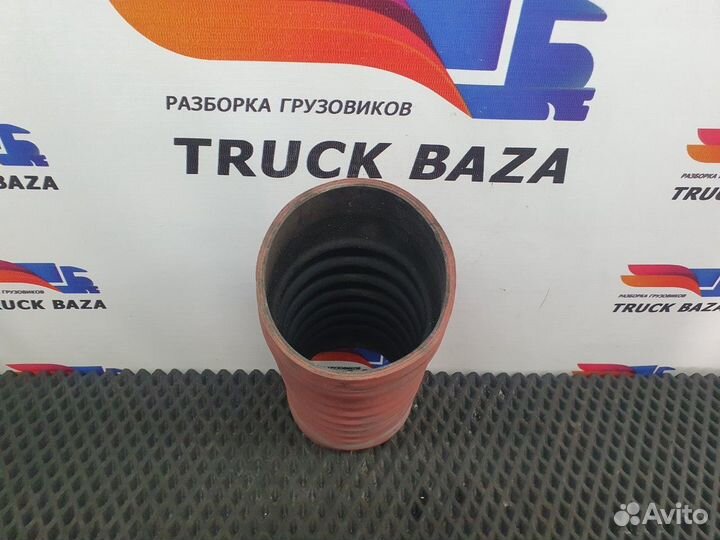 Патрубок интеркулера Renault Premium