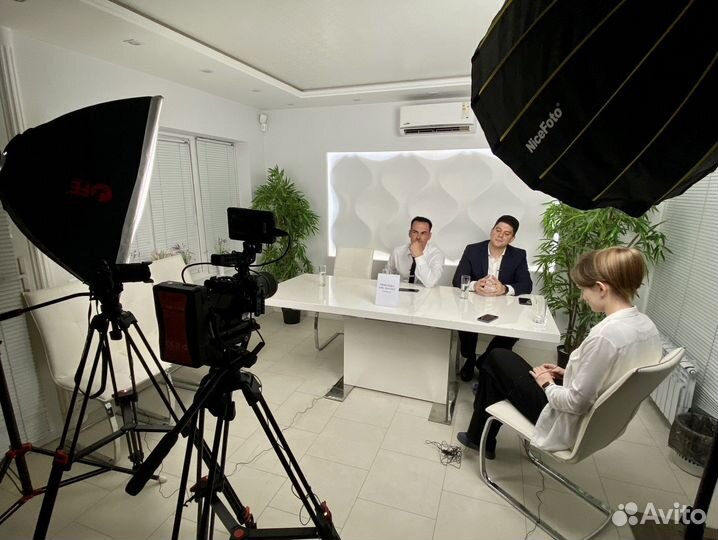 Видеостудия, съемка интервью, reels, подкасты