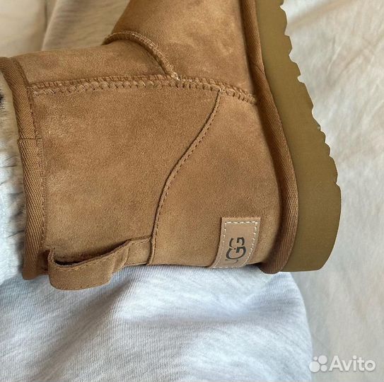 UGG mini classic II chestnut